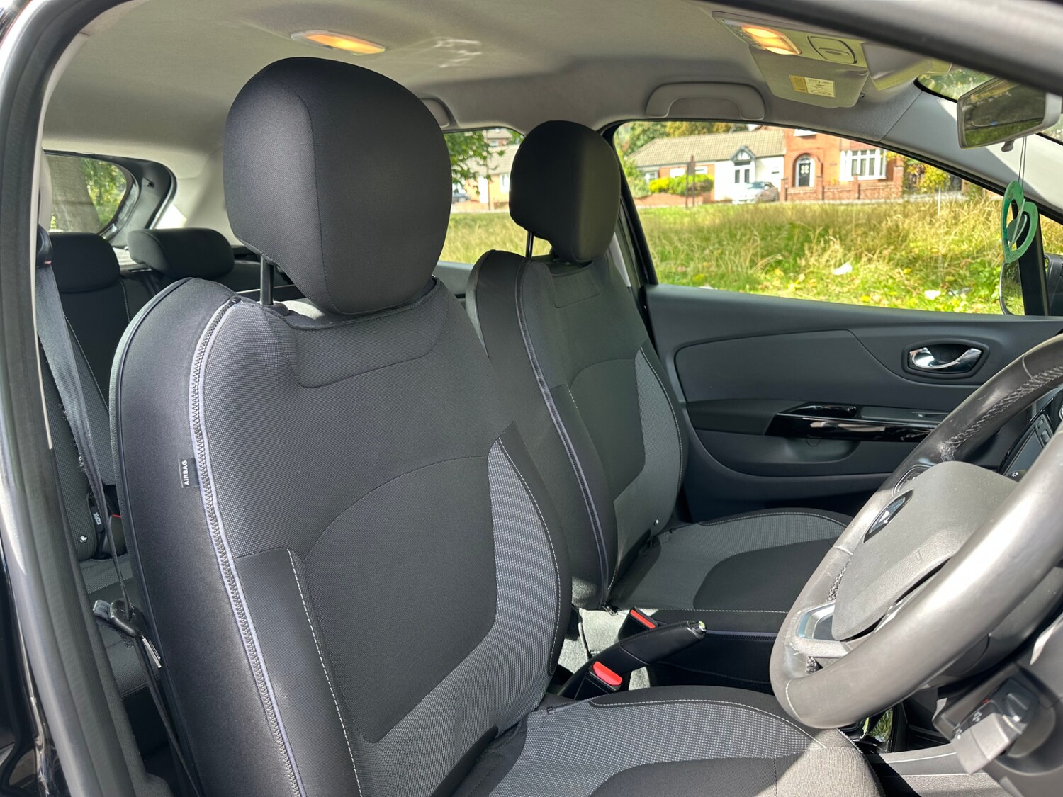 Used Renault Captur 2016 for sale - 76796636: Photo 14