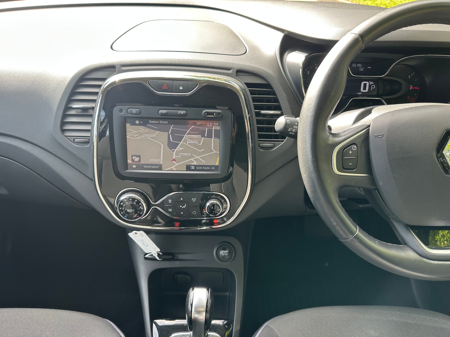 Used Renault Captur 2016 for sale - 76796636: Photo 18