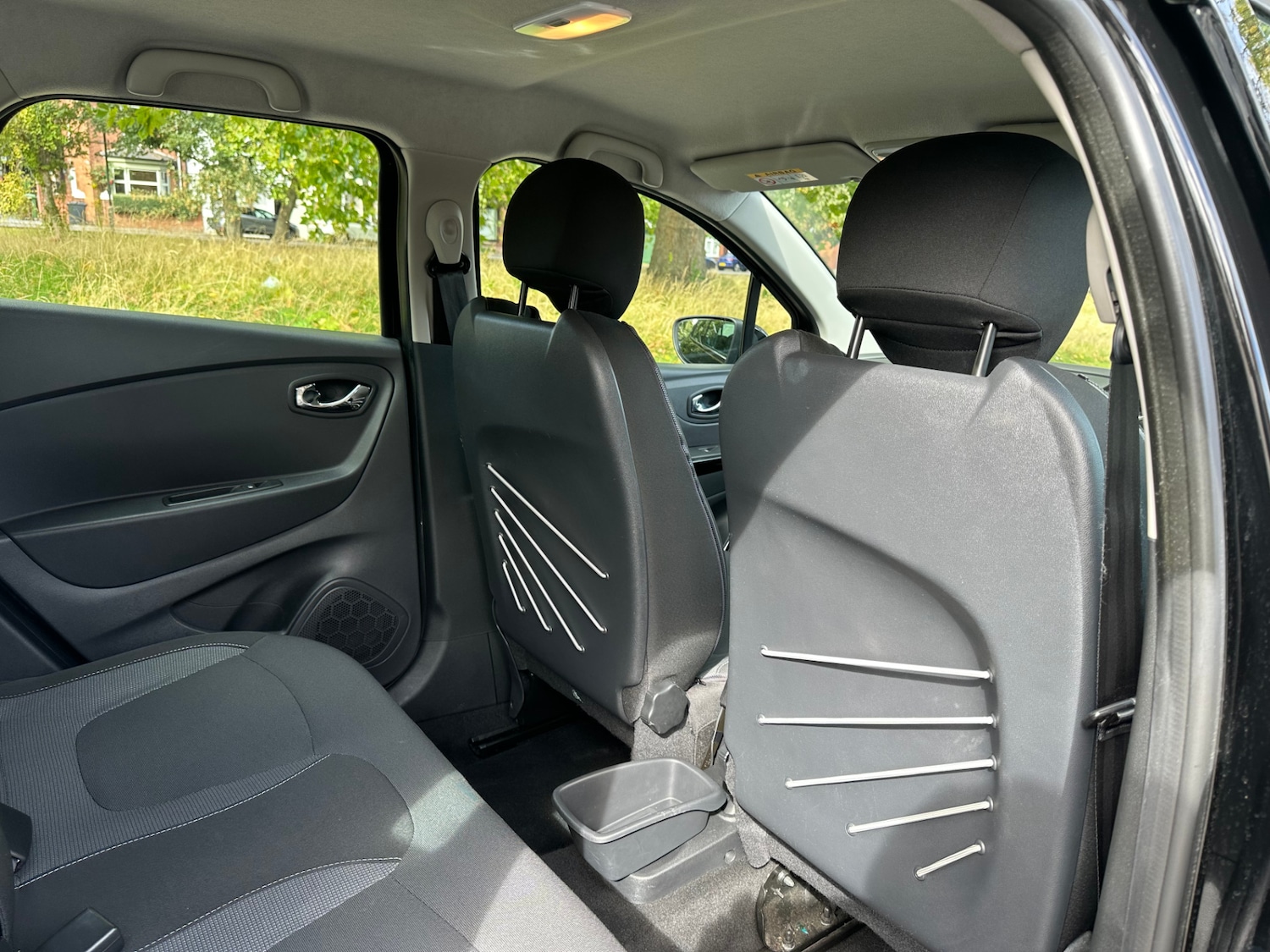 Used Renault Captur 2016 for sale - 76796636: Photo 23