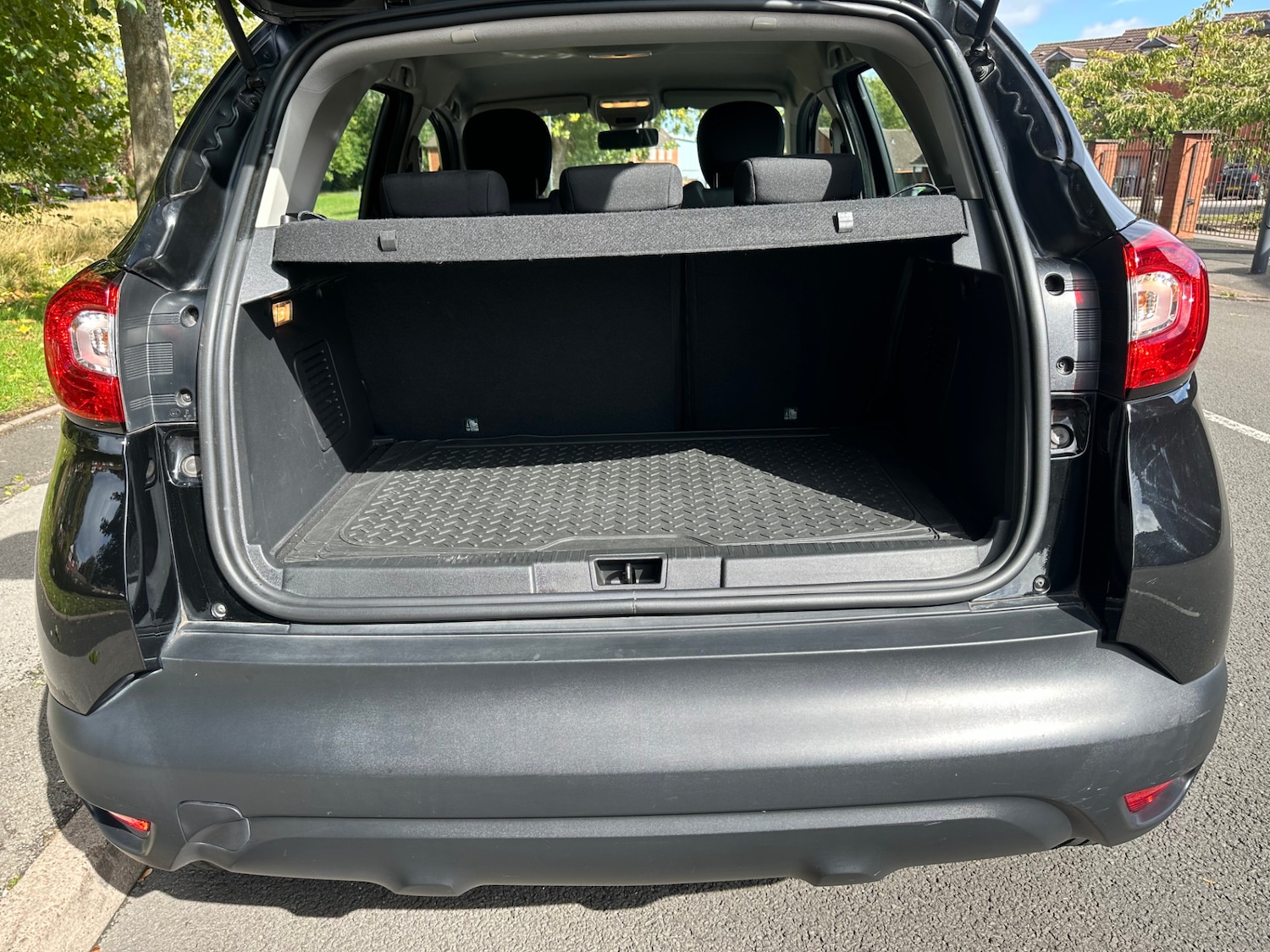 Used Renault Captur 2016 for sale - 76796636: Photo 27