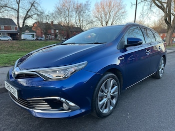 Toyota Auris feature image