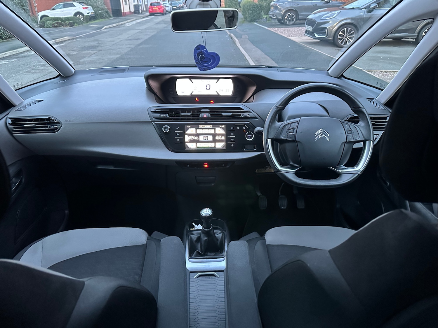 Used Citroen C4 Picasso 2016 for sale - 76924265: Photo 13