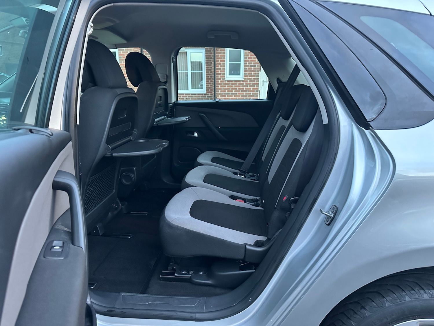 Used Citroen C4 Picasso 2016 for sale - 76924265: Photo 20