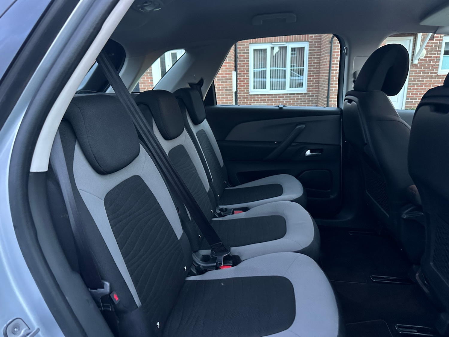 Used Citroen C4 Picasso 2016 for sale - 76924265: Photo 30