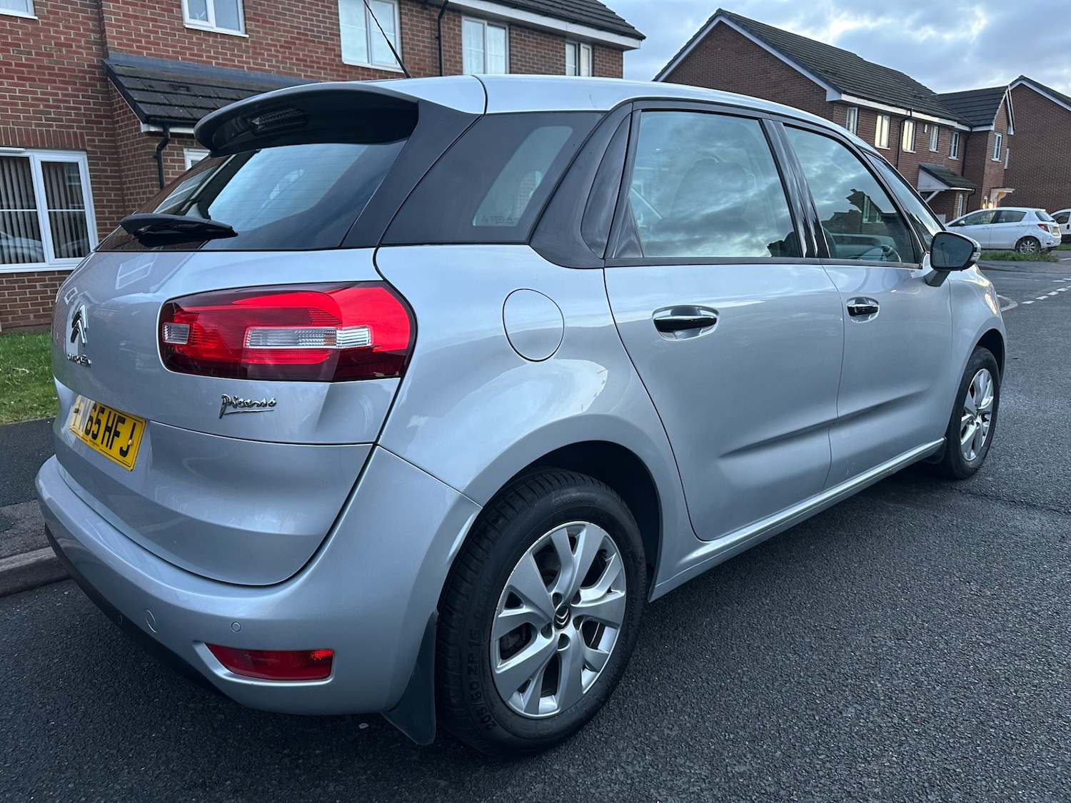 Used Citroen C4 Picasso 2016 for sale - 76924265: Photo 5
