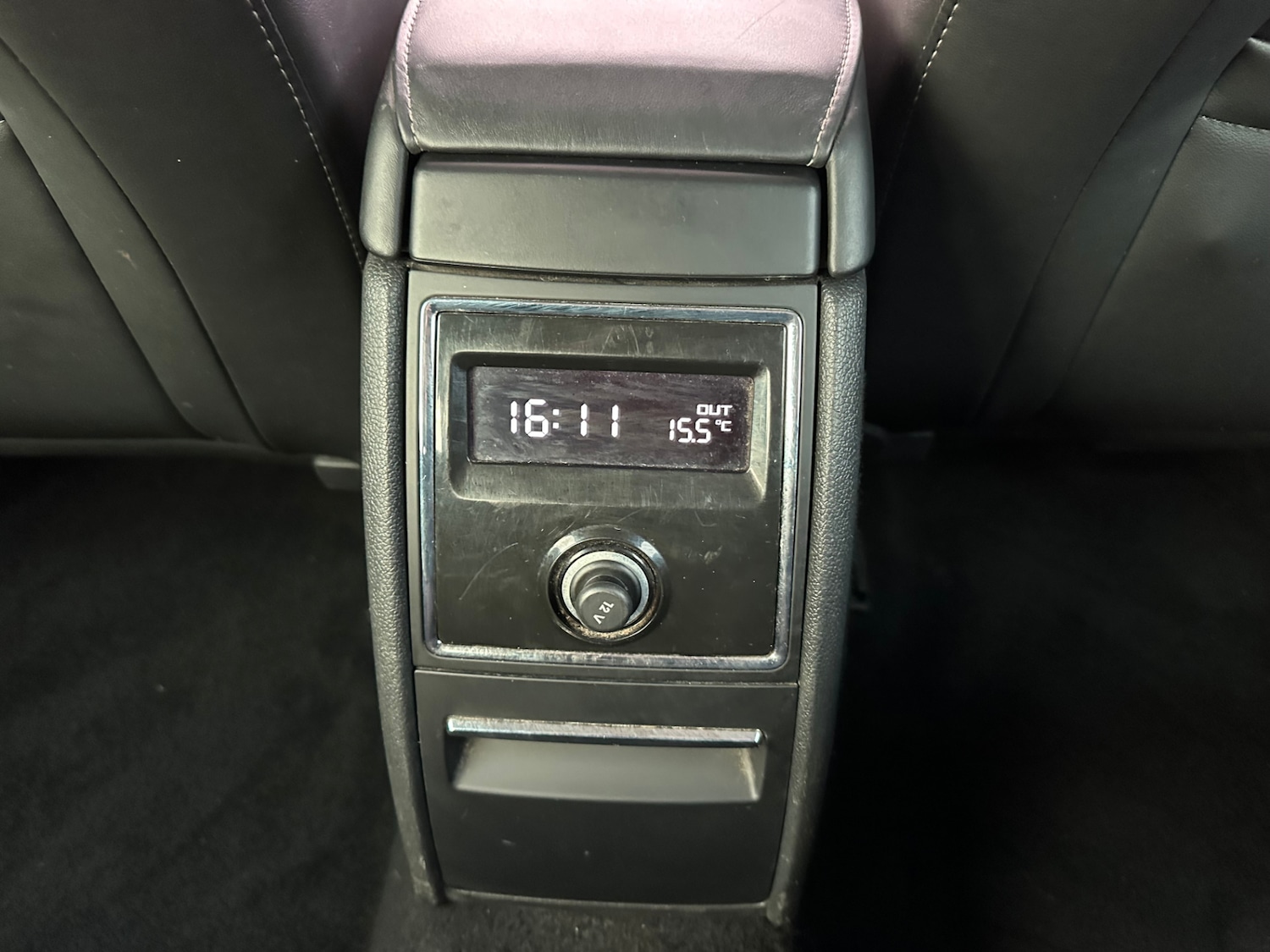 Used Skoda Superb 2015 for sale - 77164865: Photo 30