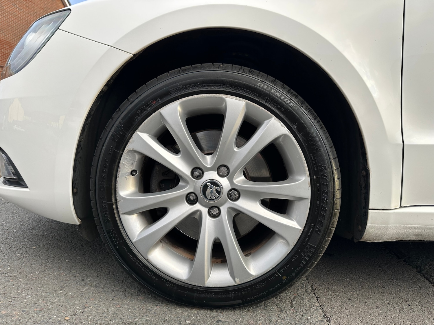 Used Skoda Superb 2015 for sale - 77164865: Photo 37