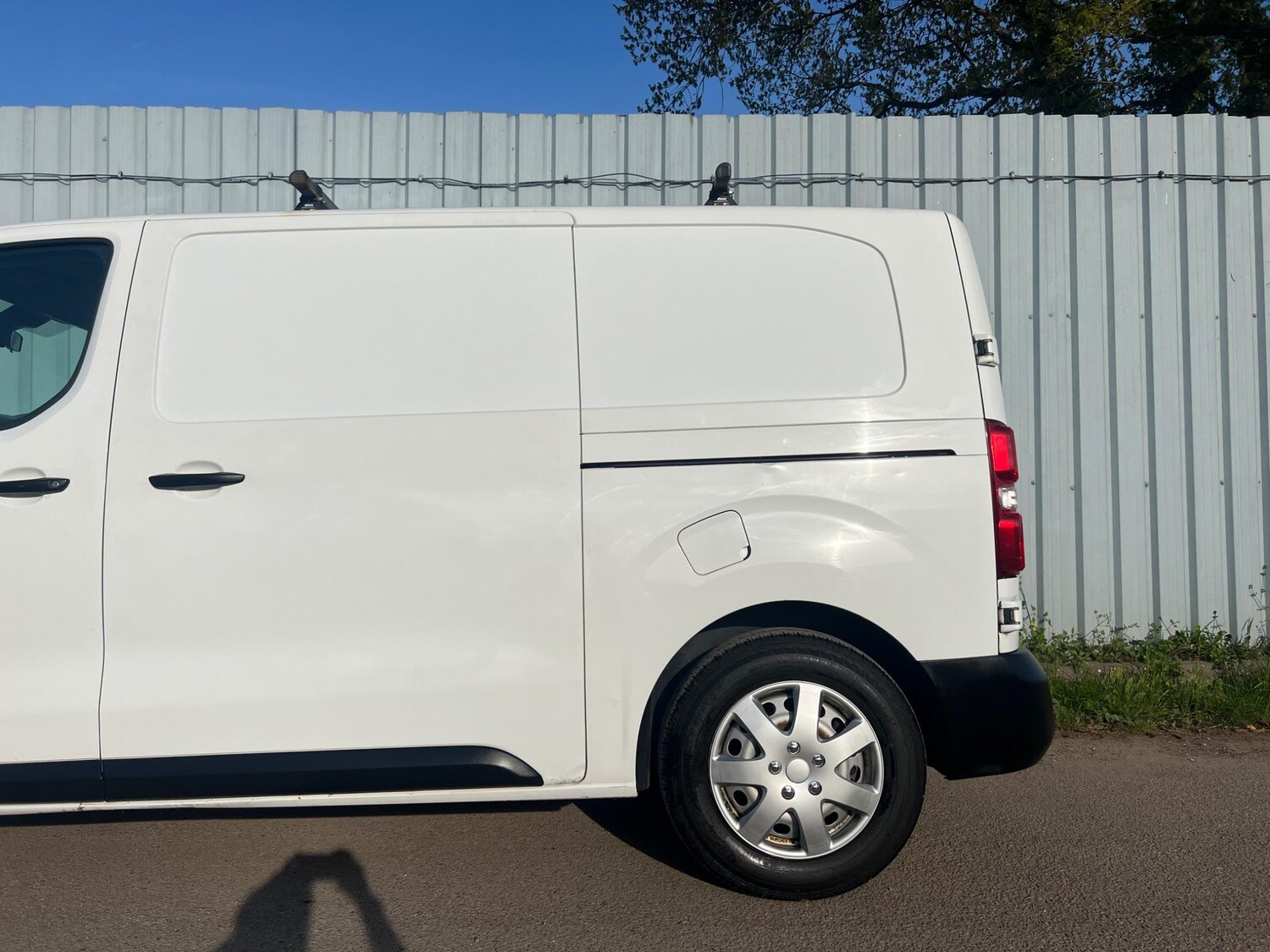 Vehicle 21