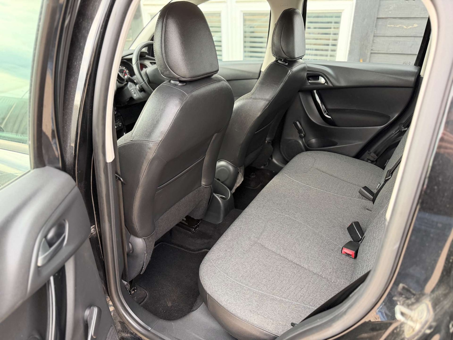 Used Citroen C3 2016 for sale - 76479010: Photo 38