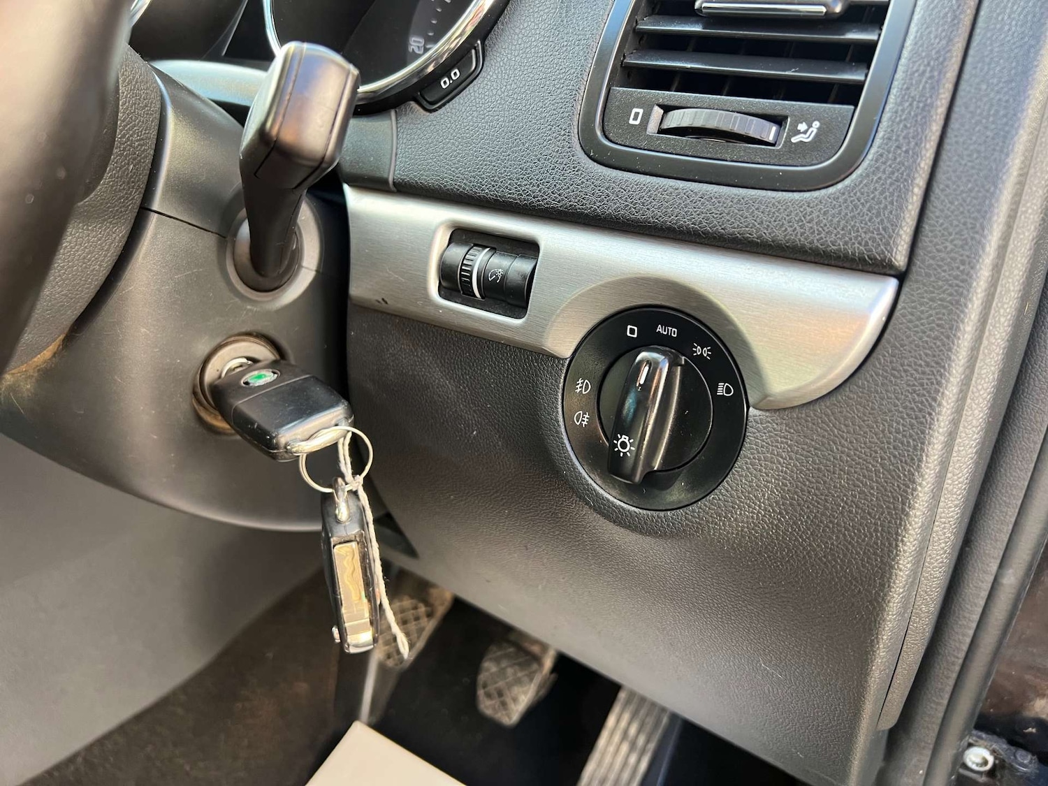 Used Skoda Yeti 2013 for sale - 76693611: Photo 25