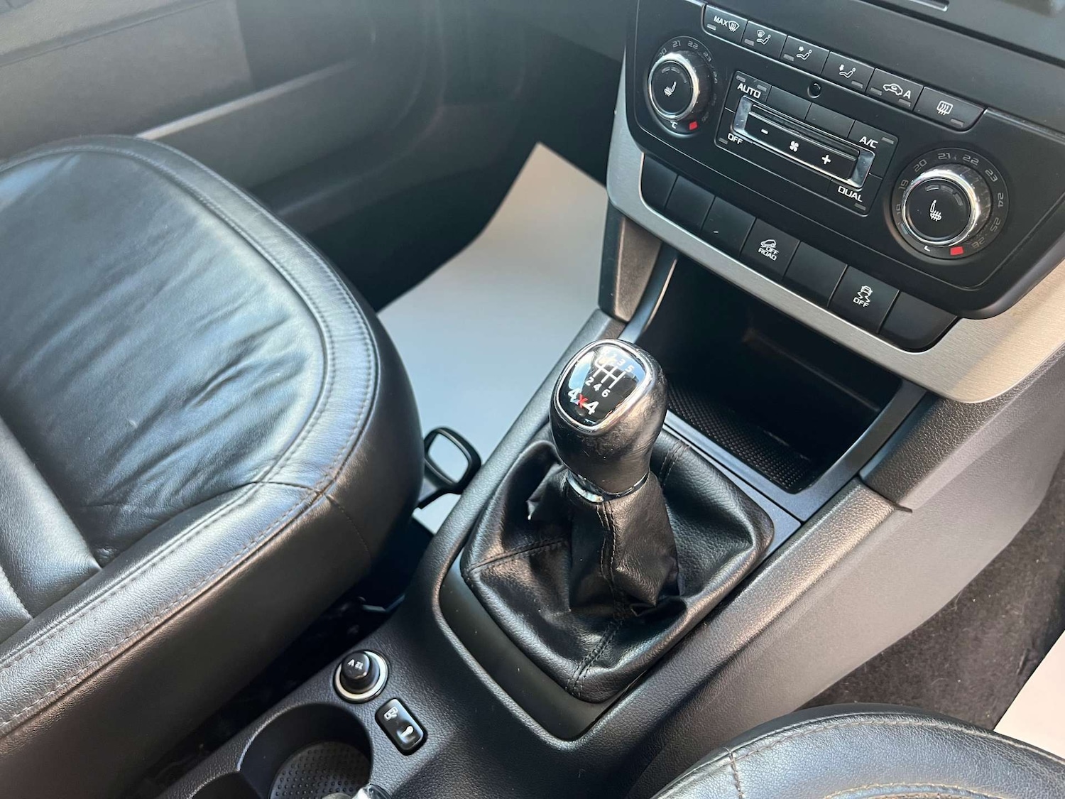 Used Skoda Yeti 2013 for sale - 76693611: Photo 32