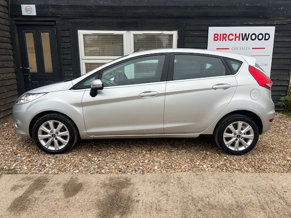 Used Ford Fiesta 2011 for sale - 76255874: Photo 11