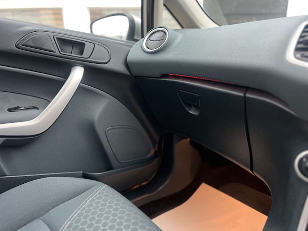 Used Ford Fiesta 2011 for sale - 76255874: Photo 39