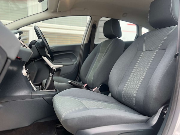 Used Ford Fiesta 2011 for sale - 76255874: Photo 44