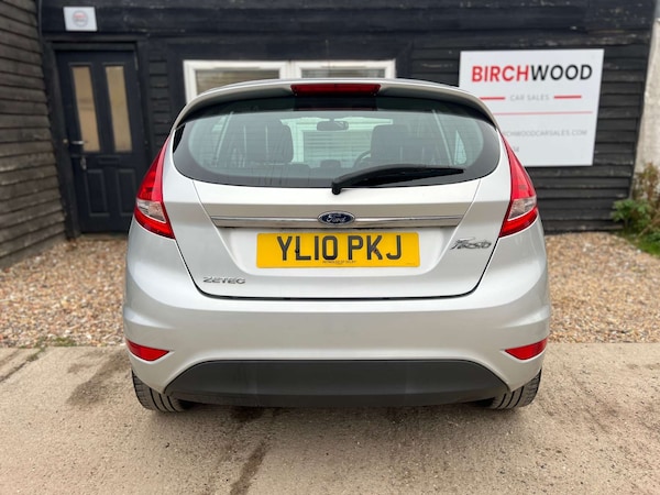 Used Ford Fiesta 2011 for sale - 76255874: Photo 9