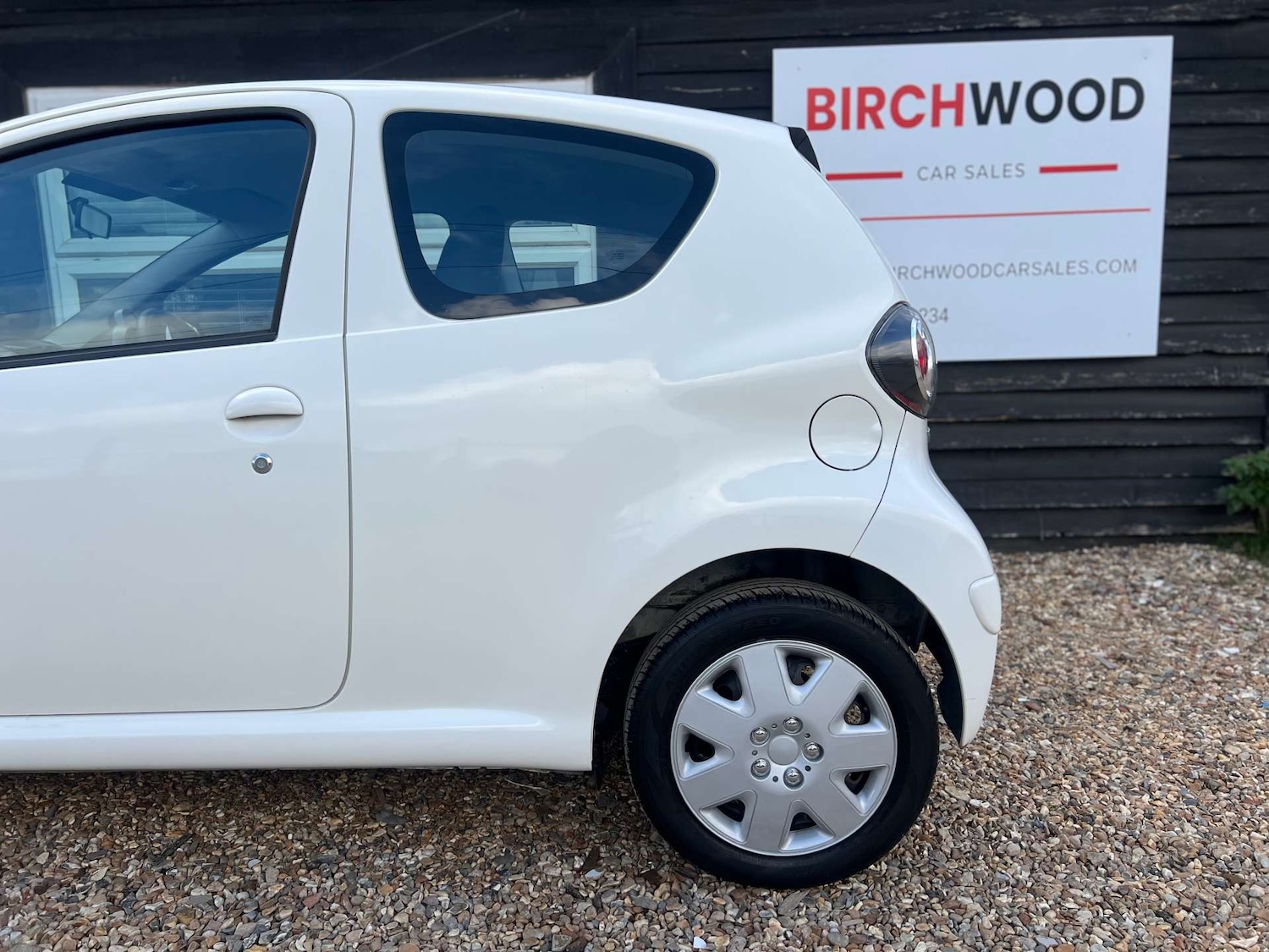 Used Toyota AYGO 2014 for sale - 76601362: Photo 16