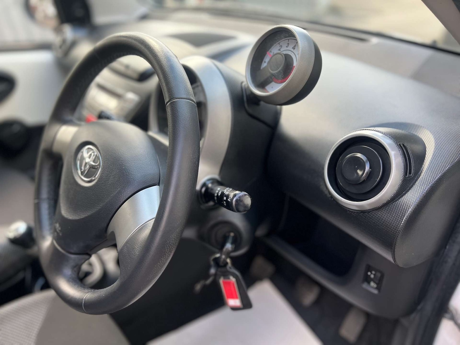 Used Toyota AYGO 2014 for sale - 76601362: Photo 20