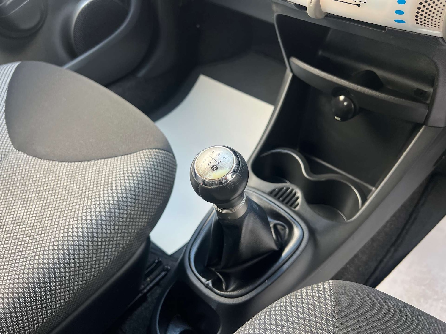 Used Toyota AYGO 2014 for sale - 76601362: Photo 22