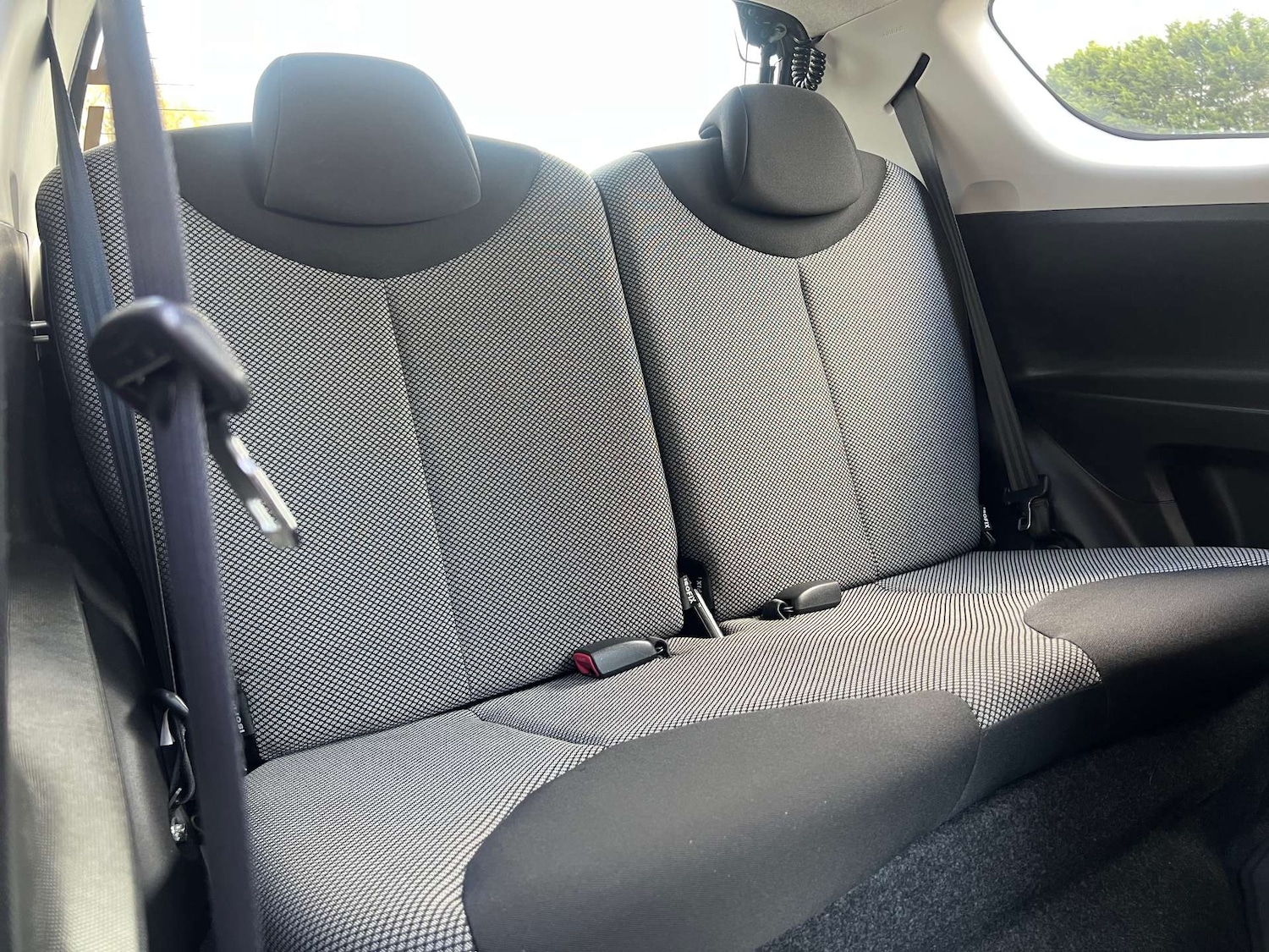 Used Toyota AYGO 2014 for sale - 76601362: Photo 35