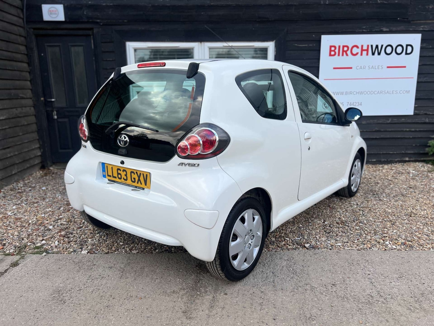 Used Toyota AYGO 2014 for sale - 76601362: Photo 5