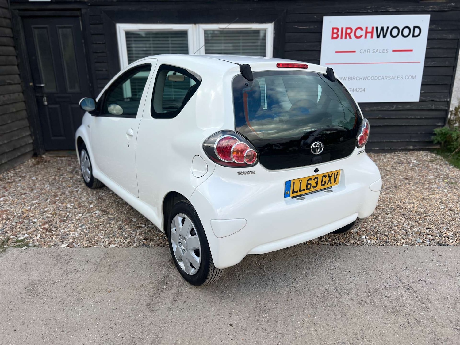 Used Toyota AYGO 2014 for sale - 76601362: Photo 7