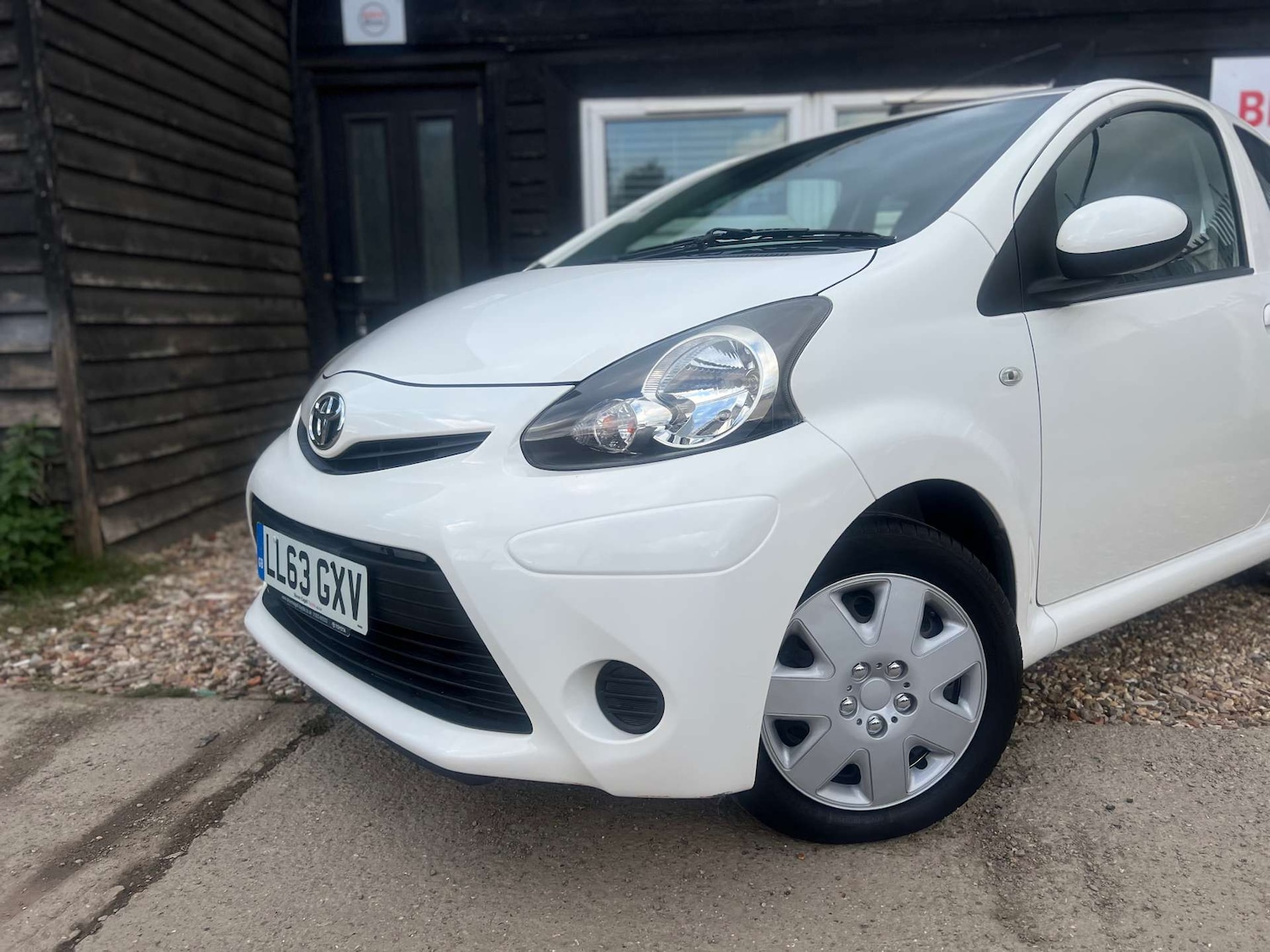Used Toyota AYGO 2014 for sale - 76601362: Photo 9