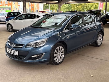 2012 - 1.6 Astra Elite 5dr