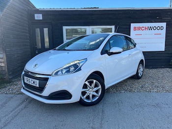 Used Peugeot 208 2016 for sale - 76068162: Photo