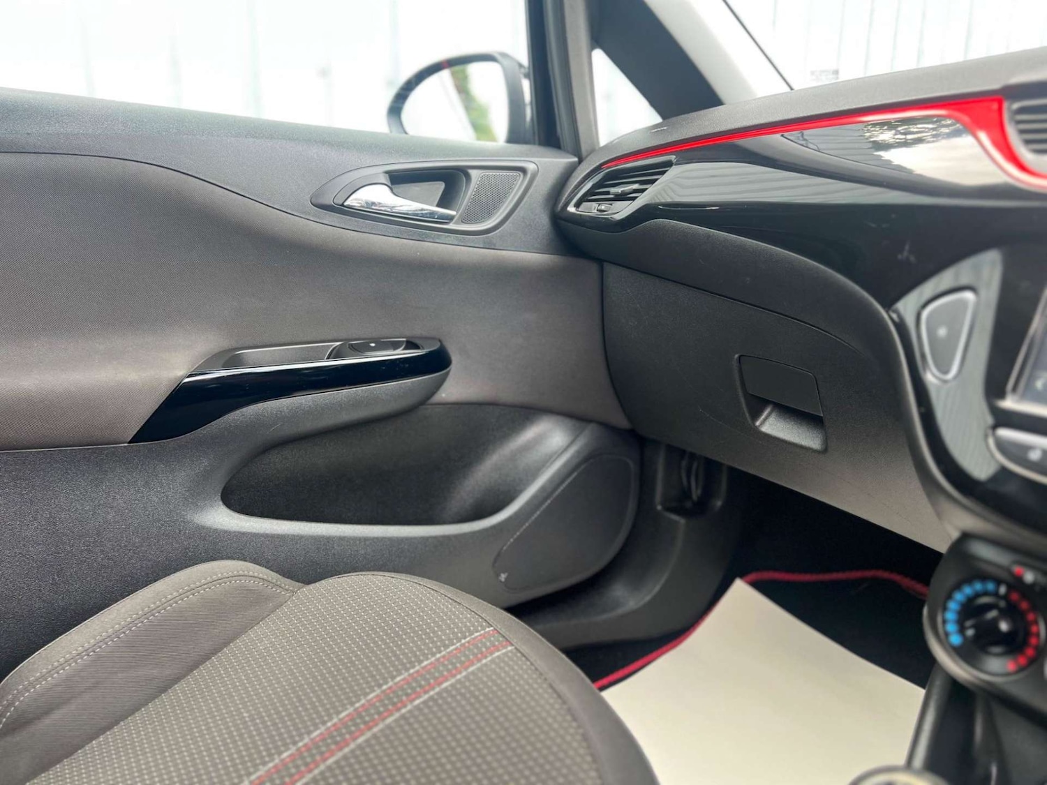 Used Vauxhall Corsa 2017 for sale - 76601583: Photo 39