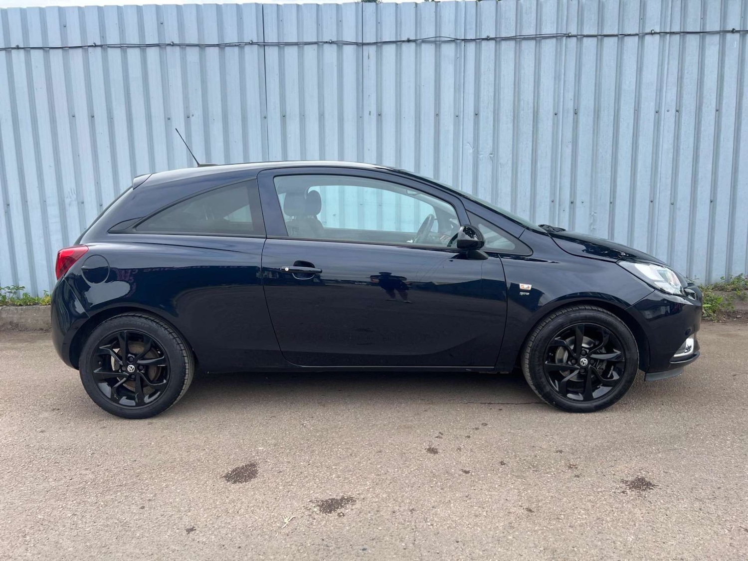 Used Vauxhall Corsa 2017 for sale - 76601583: Photo 4