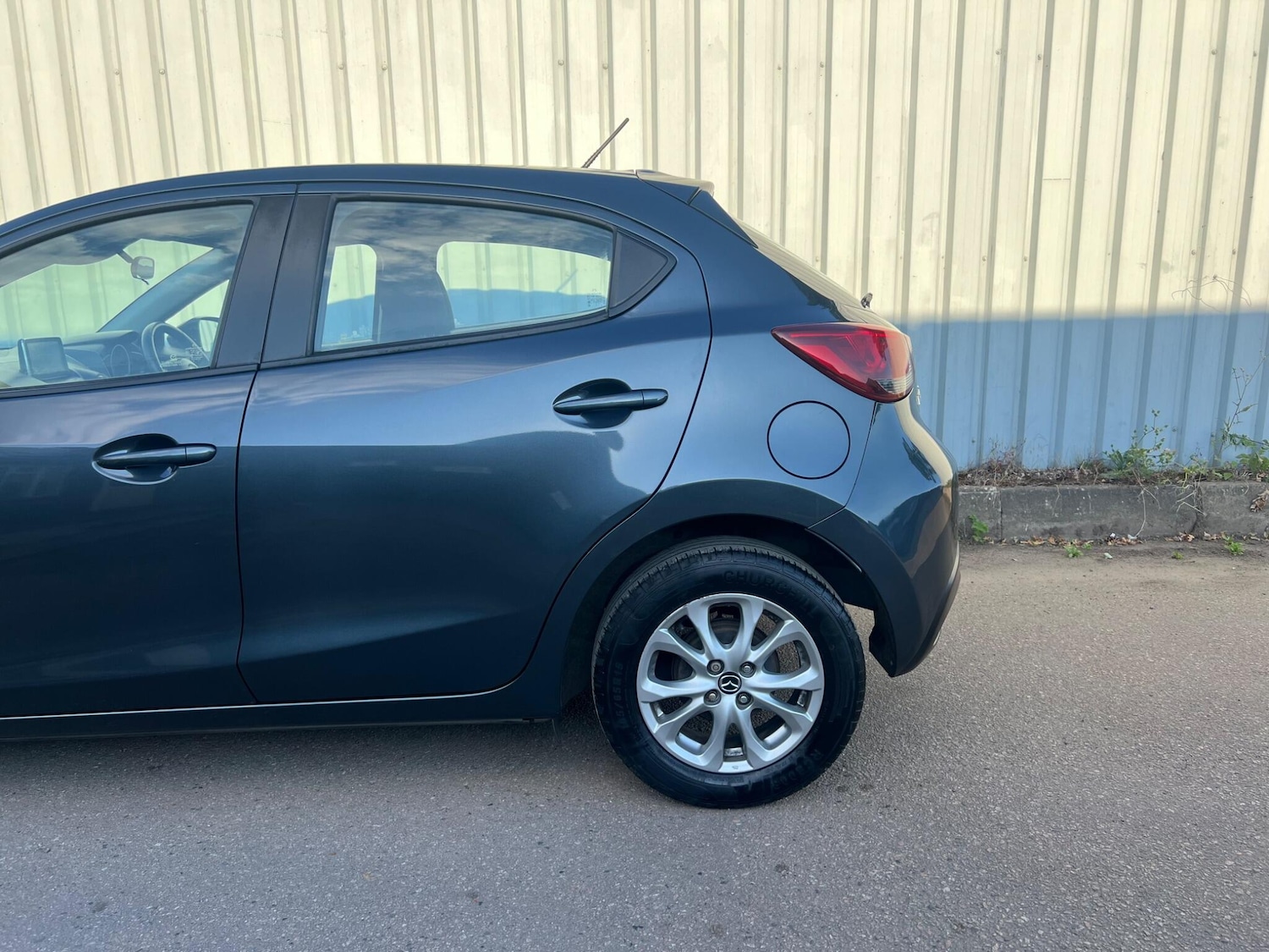 Vehicle 21