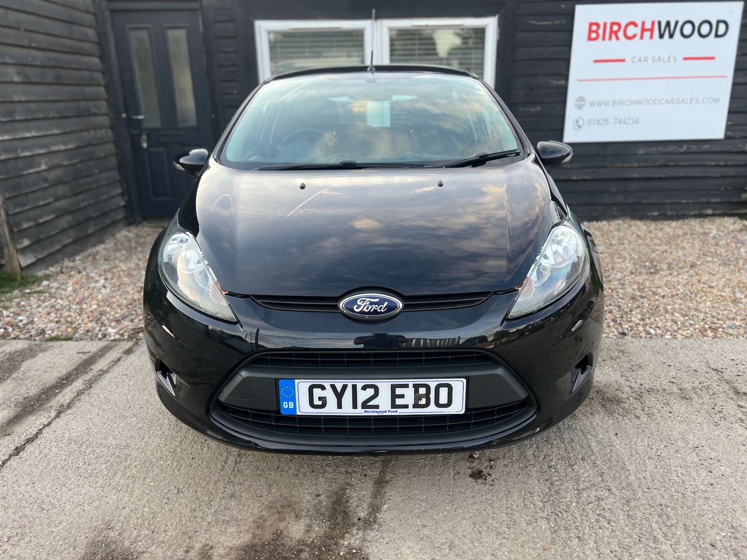 Used Ford Fiesta 2012 for sale - 76181551: Photo 2