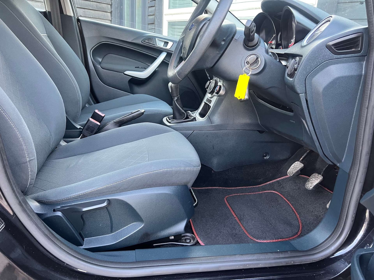 Used Ford Fiesta 2012 for sale - 76181551: Photo 25