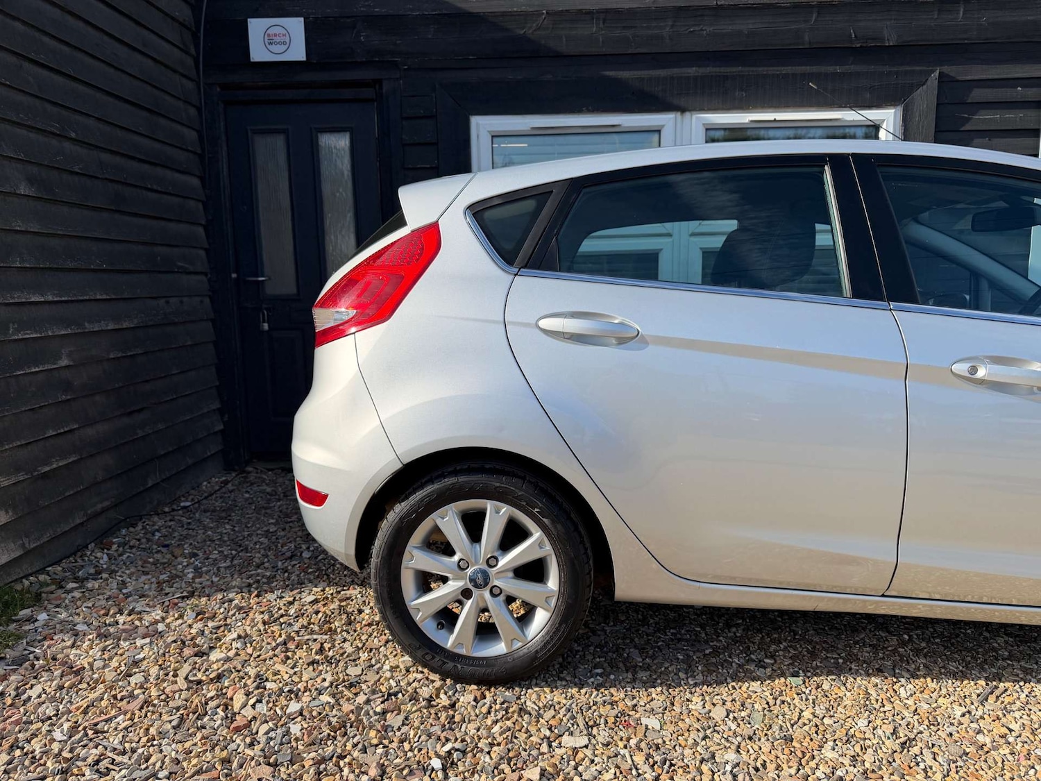 Used Ford Fiesta 2010 for sale - 76393371: Photo 14