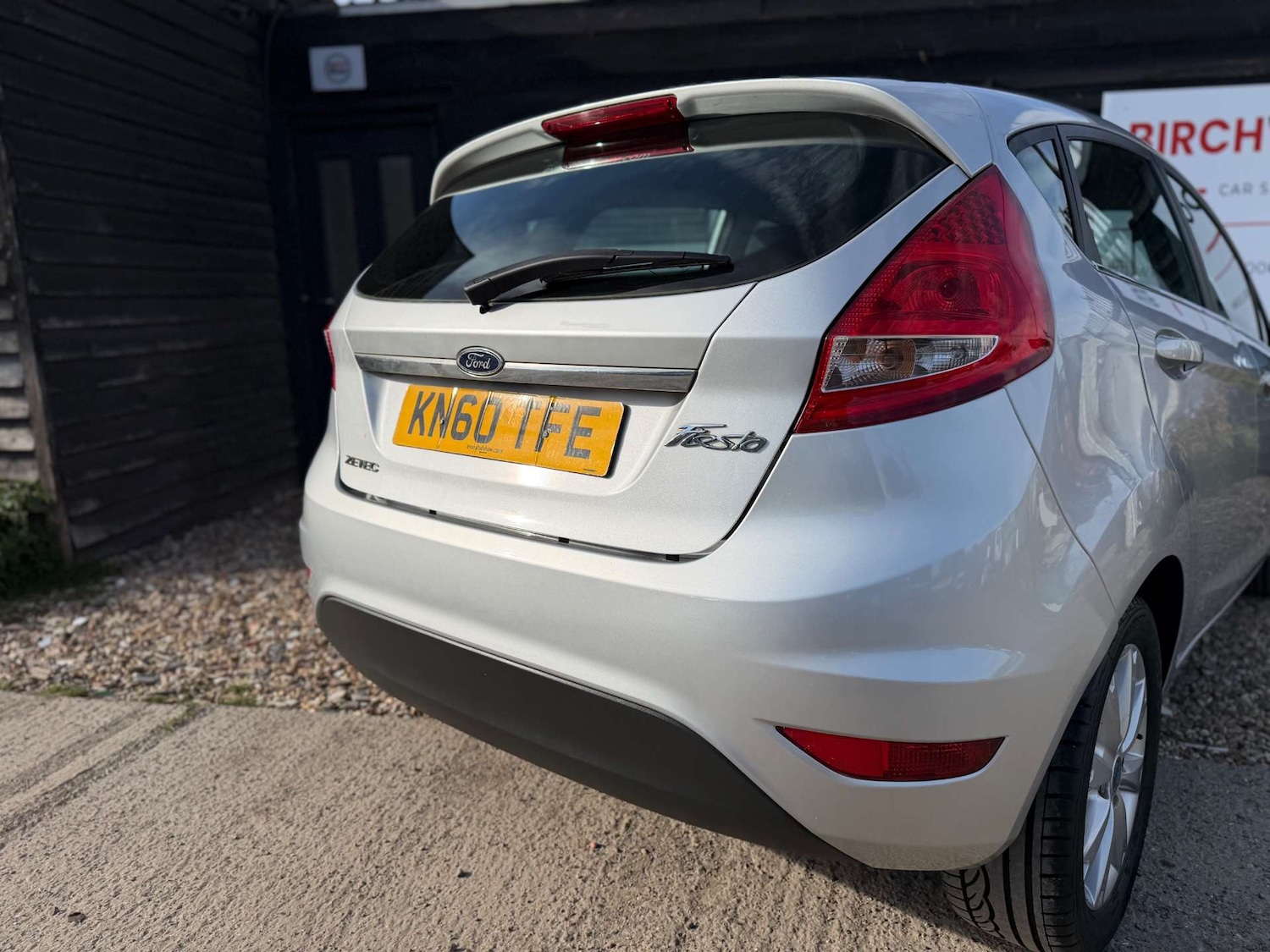 Used Ford Fiesta 2010 for sale - 76393371: Photo 16