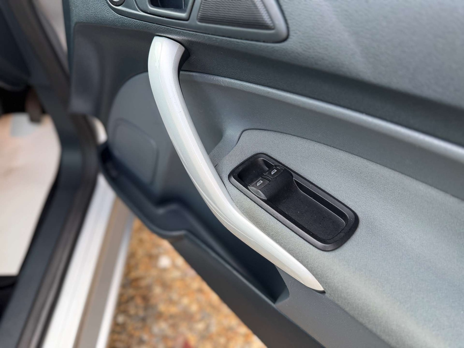 Used Ford Fiesta 2010 for sale - 76393371: Photo 23