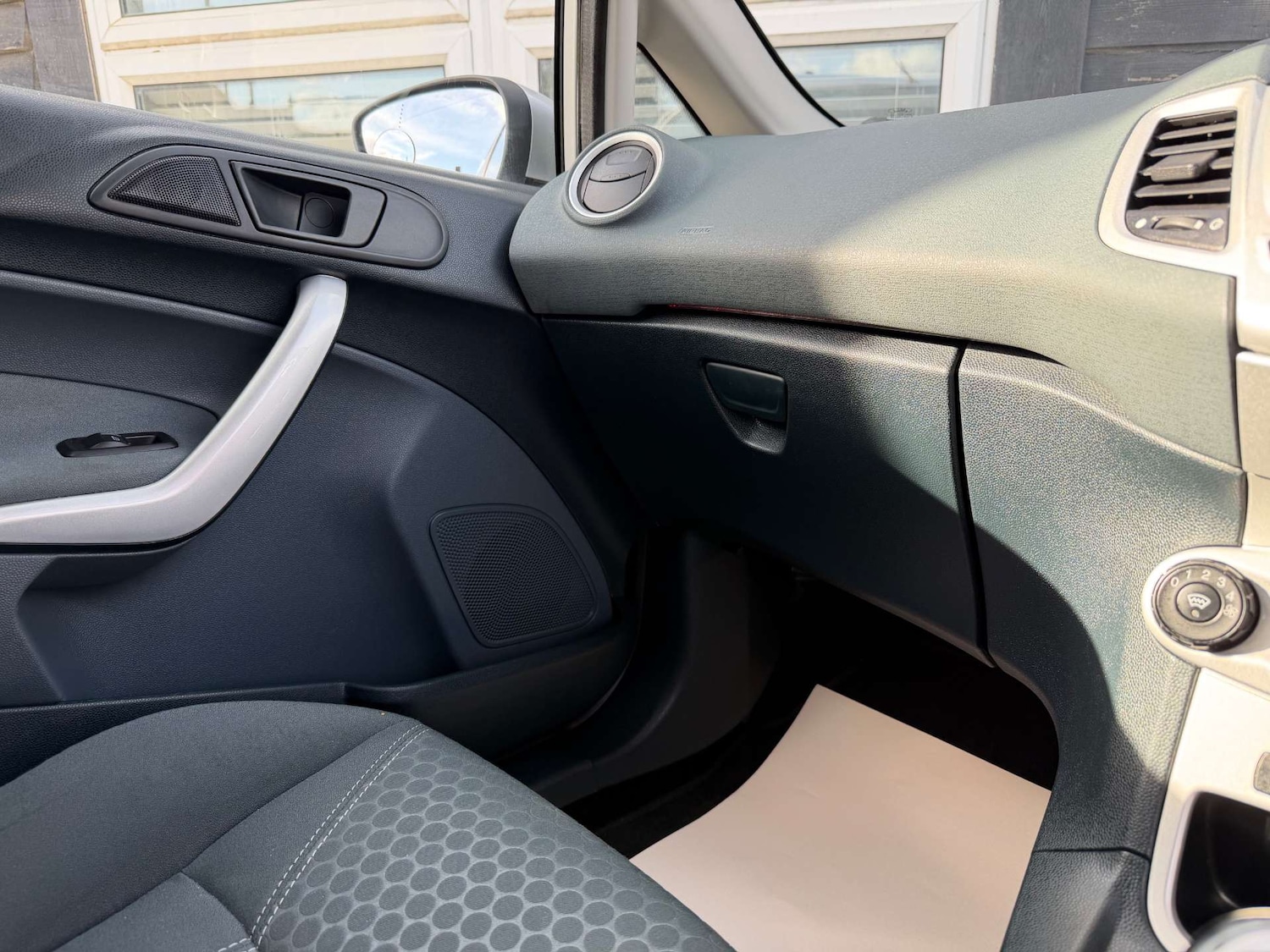 Used Ford Fiesta 2010 for sale - 76393371: Photo 35