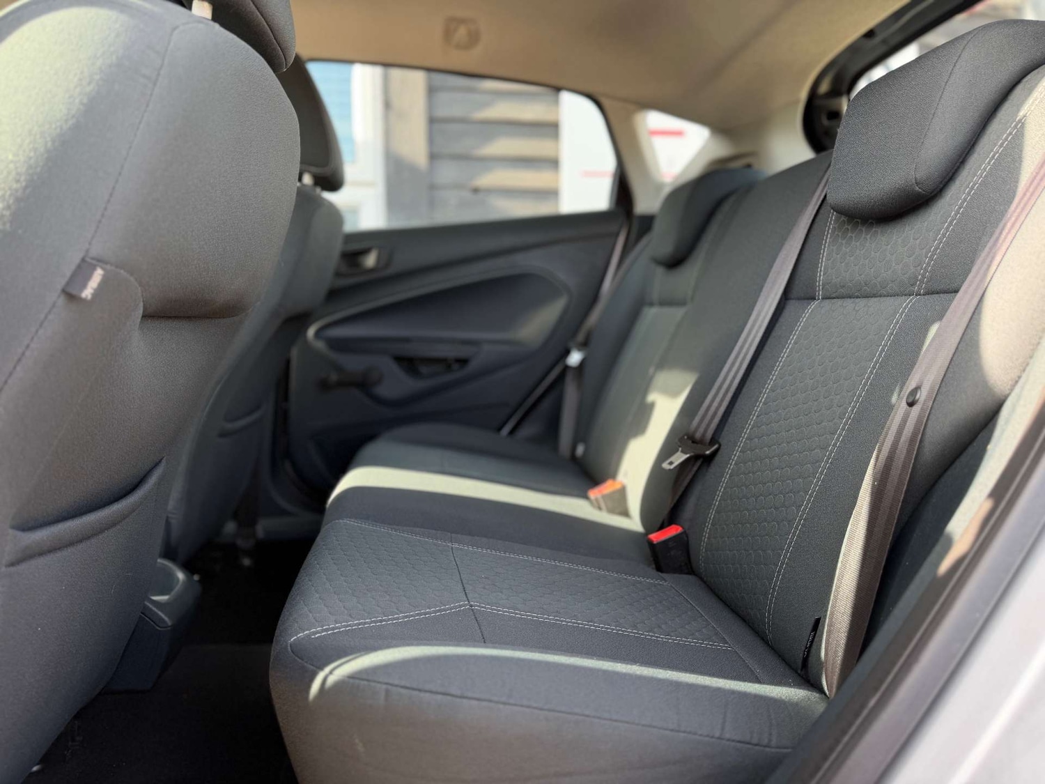 Used Ford Fiesta 2010 for sale - 76393371: Photo 46