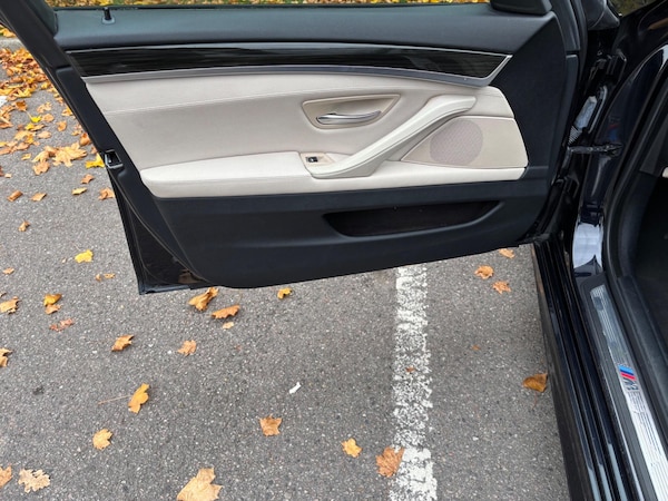 Used BMW 5 Series 2012 for sale - 76314781: Photo 27