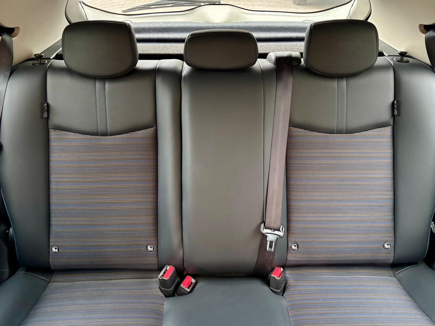 Used Nissan Leaf 2023 for sale - 78007501: Photo 11