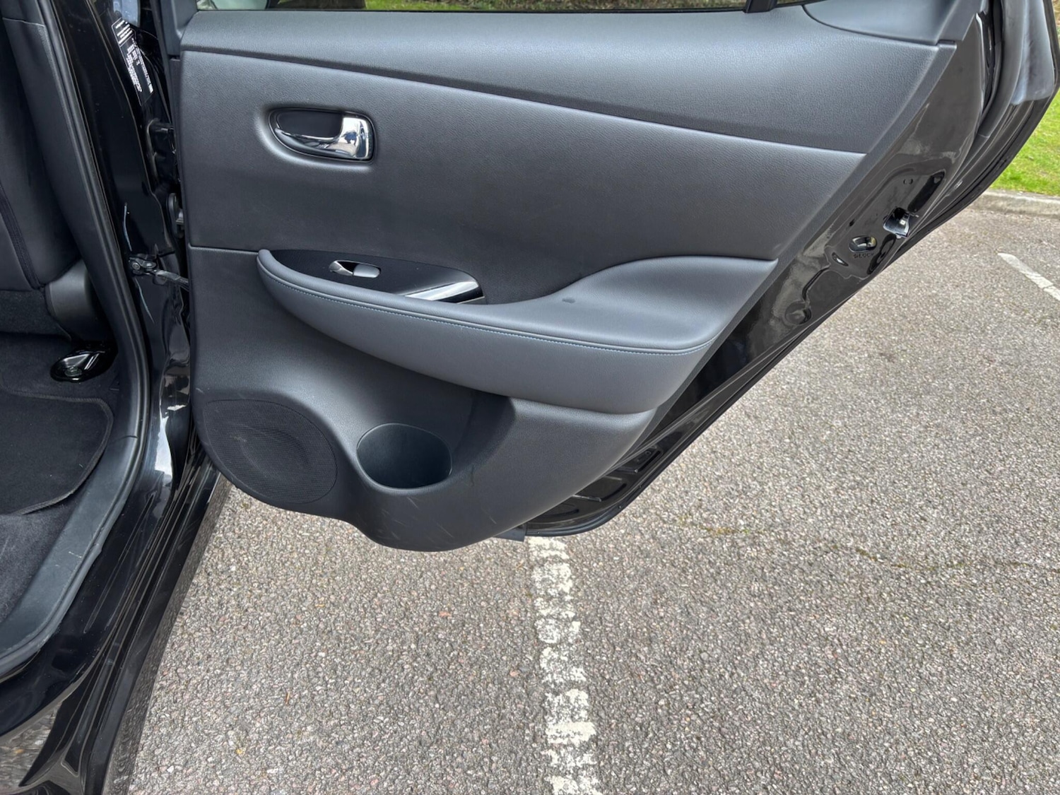 Used Nissan Leaf 2023 for sale - 78007501: Photo 37