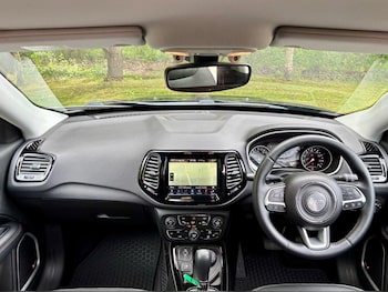 Used Jeep Compass 2018 for sale - 78809744: Photo