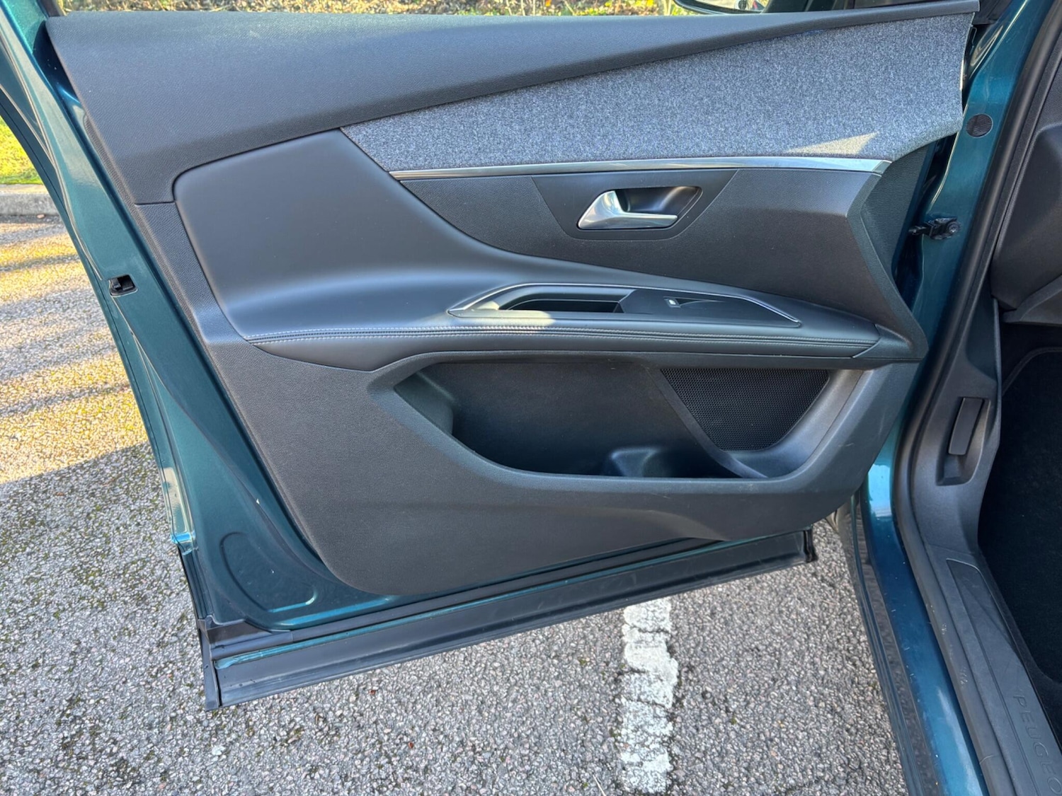 Used Peugeot 5008 2018 for sale - 77559047: Photo 25