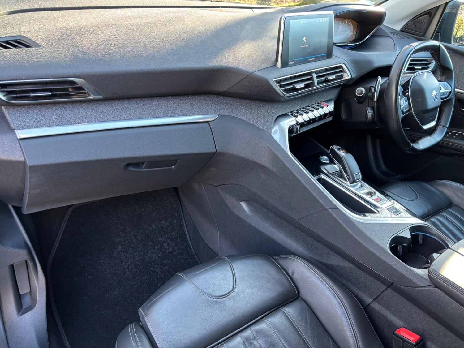 Used Peugeot 5008 2018 for sale - 77559047: Photo 6