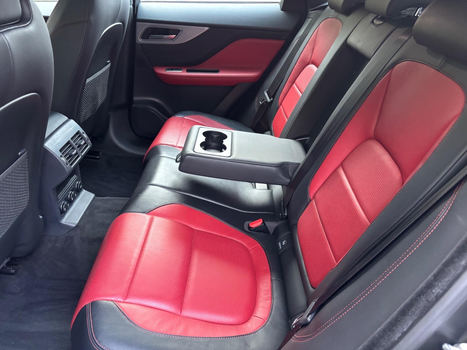 Used Jaguar F-Pace for sale - 76743046: Photo 11