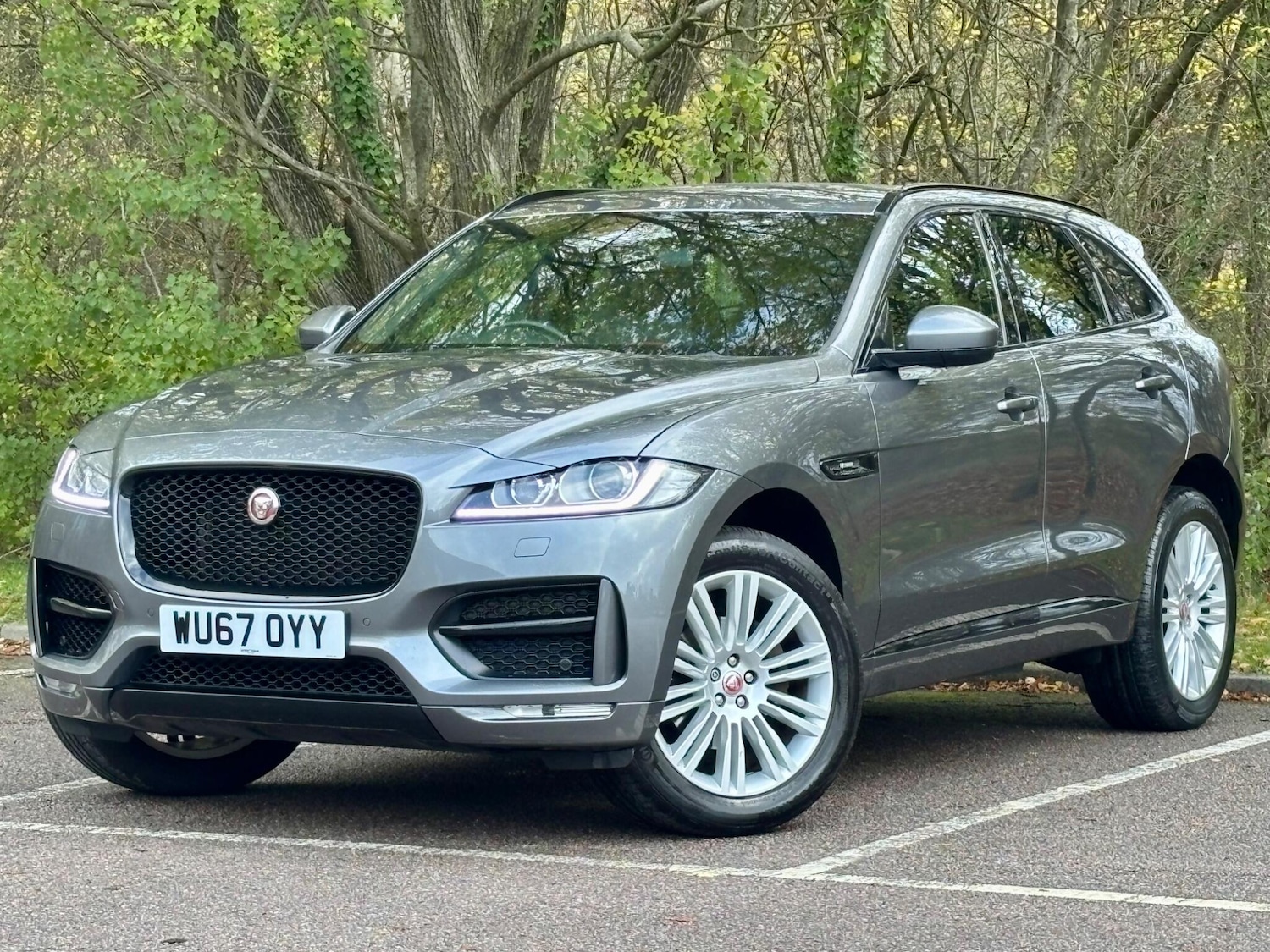 Used Jaguar F-Pace for sale - 76743046: Photo 2