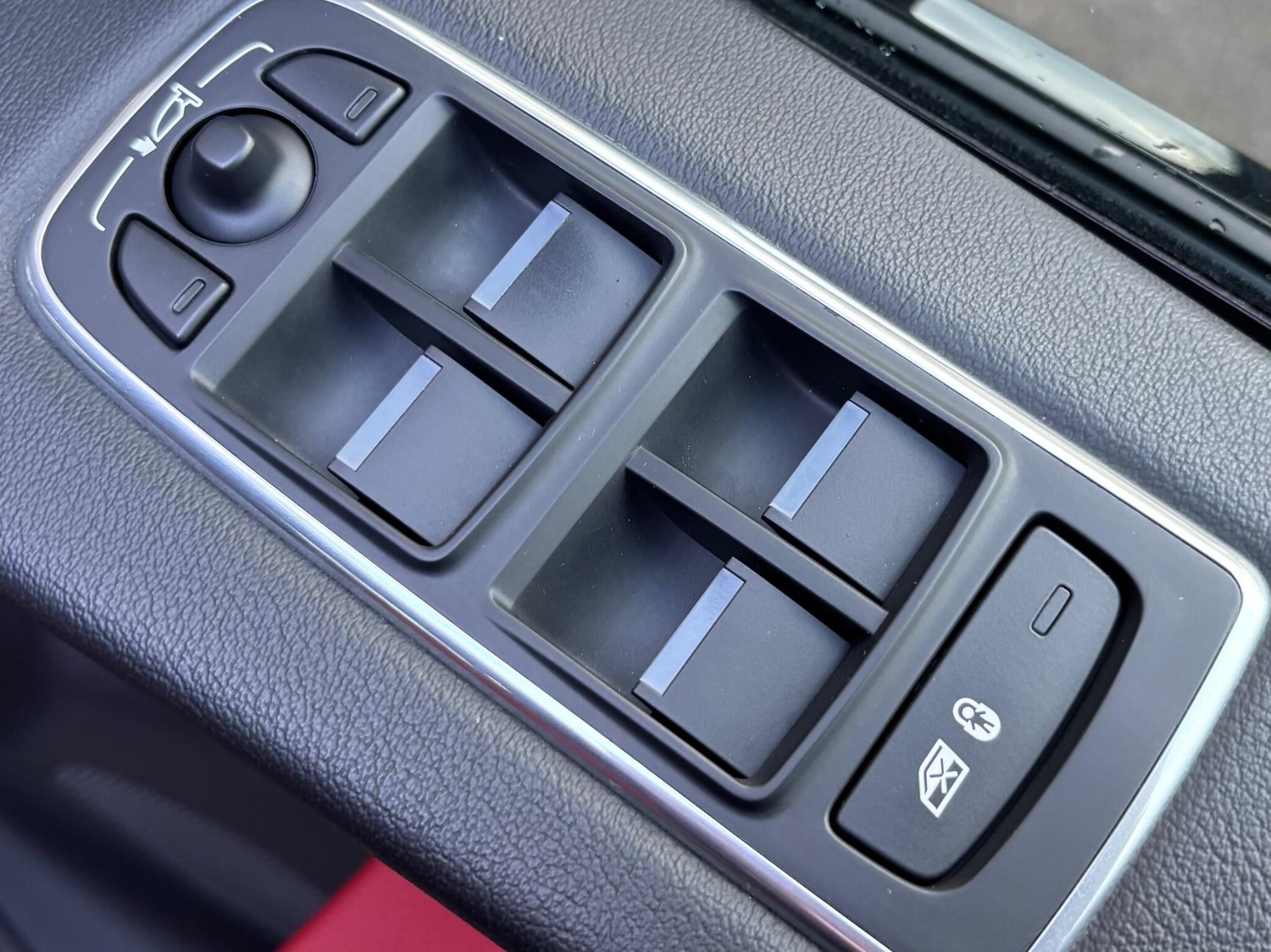 Used Jaguar F-Pace for sale - 76743046: Photo 39