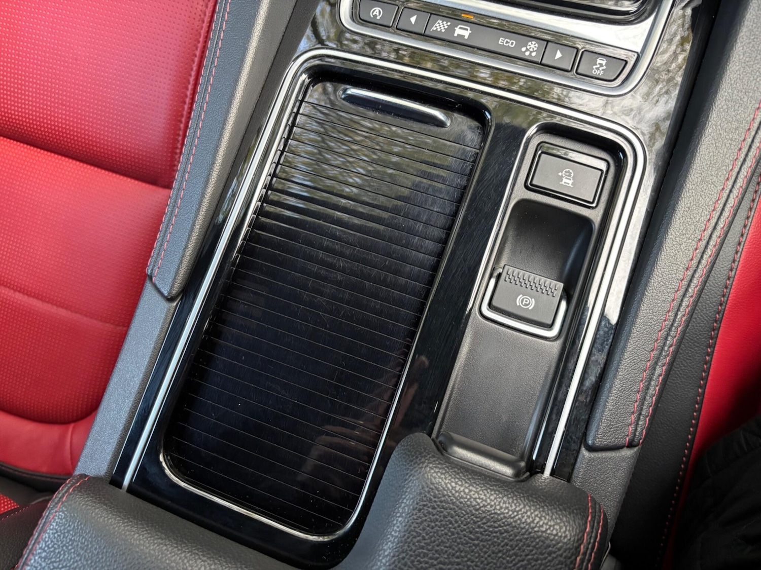 Used Jaguar F-Pace for sale - 76743046: Photo 50