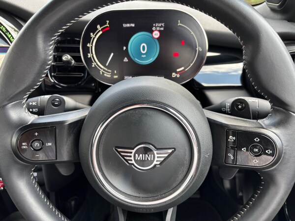 Used MINI Convertible 2023 for sale - 74642431: Photo 44
