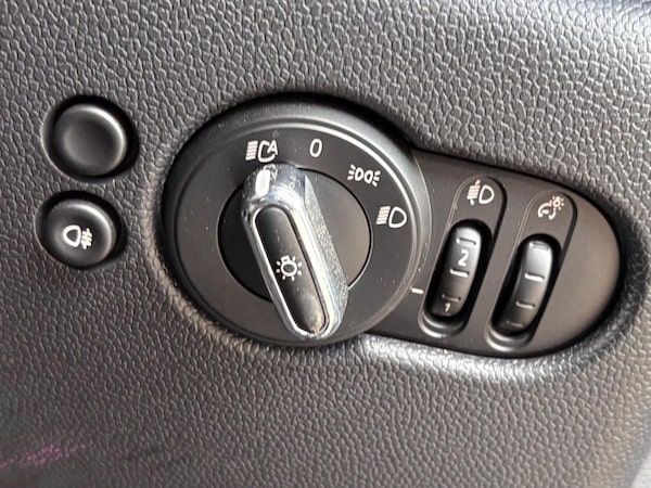 Used MINI Convertible 2023 for sale - 74642431: Photo 56